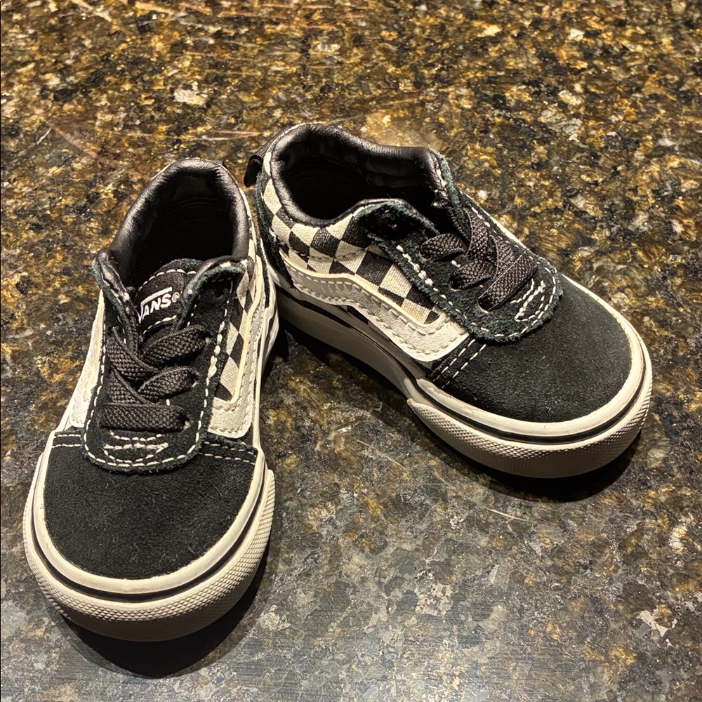 Vans Toddler Size 3 Black and White Checkered Sneakers